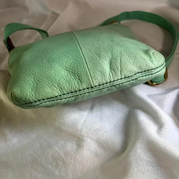 Vintage Fossil Explorer Leather Crossbody Bag Sage Green - Picture 3 of 8
